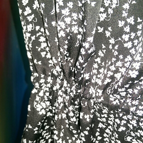 Aqua Dress - Picture 5 of 8